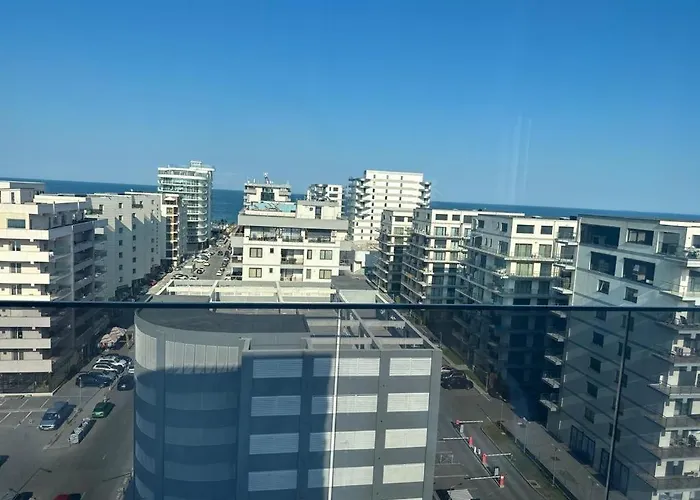 Koya Tower By Lake Mamaia