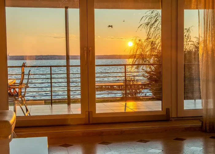 Roapart Riva Lake Studiouri Si Apartamente 2-3 Camere Cu Vedere Lac -Parcare Privata